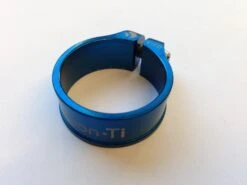 Carbon Ti X-Clamp 3 Blue 31.8mm